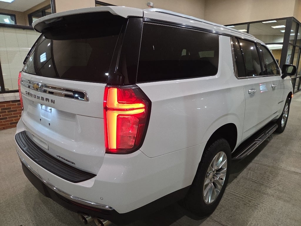 2023 Chevrolet Suburban Premier