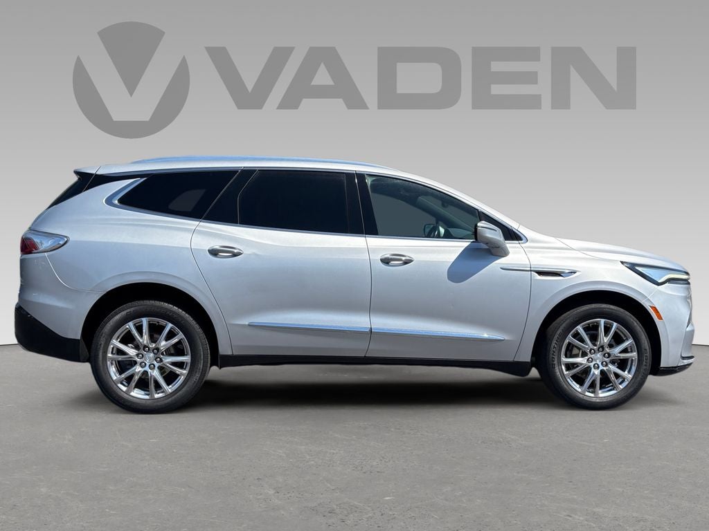 2022 Buick Enclave Premium