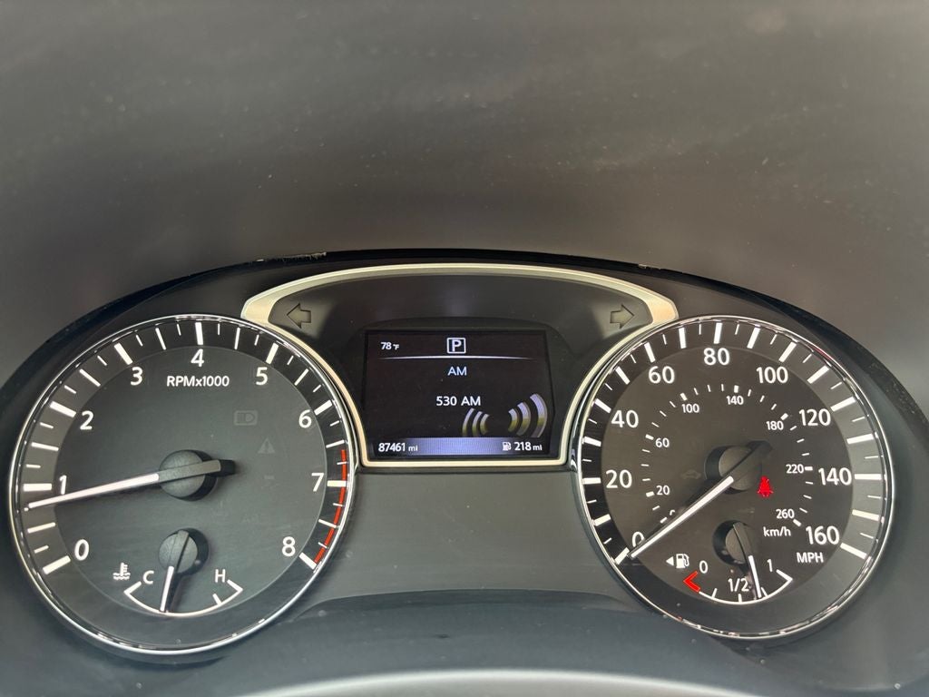 2017 Nissan Pathfinder SV