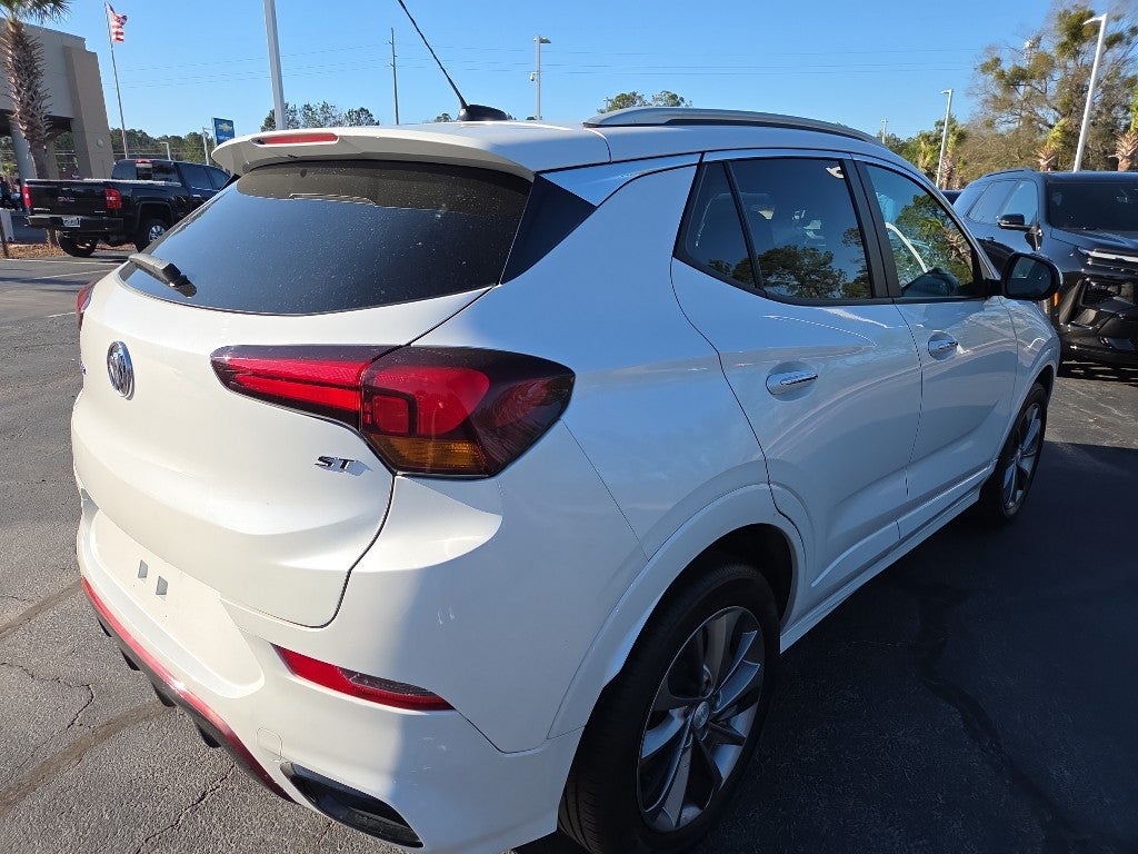 2022 Buick Encore GX Select