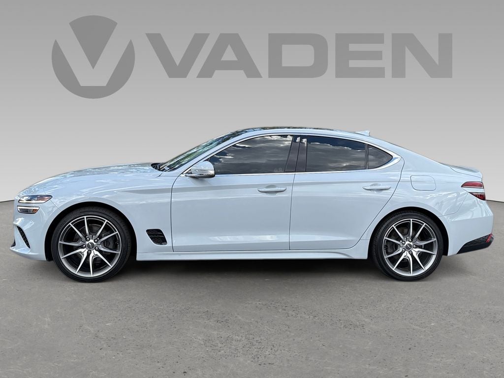 2022 Genesis G70 2.0T