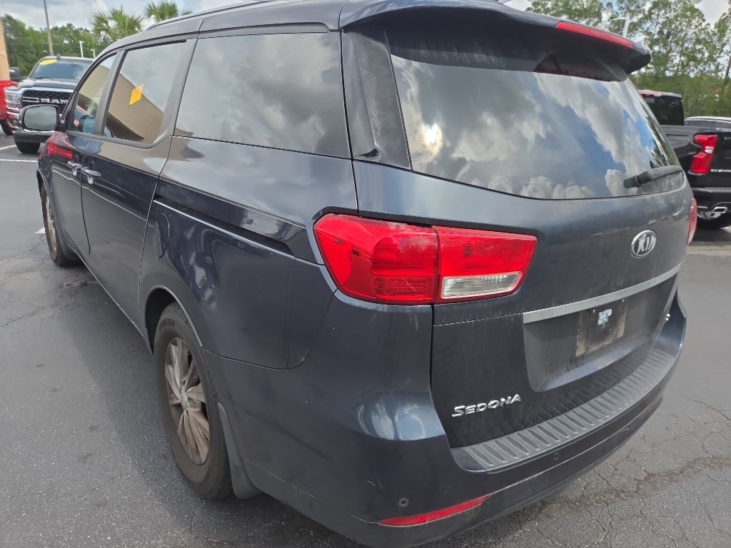 2016 Kia Sedona LX