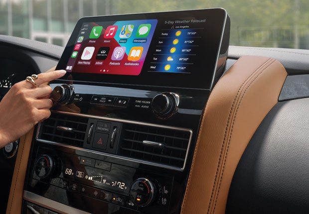 2024 INFINITI QX80 Key Features - WIRELESS APPLE CARPLAY® INTEGRATION | INFINITI of Hilton Head in Bluffton SC